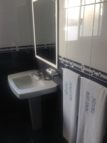 Imagen de la habitación del Hotel Autohotel La Escondida. Foto 18