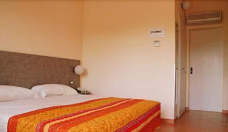 Imagen de la habitación del Hotel Autohotel Ravenna. Foto 10