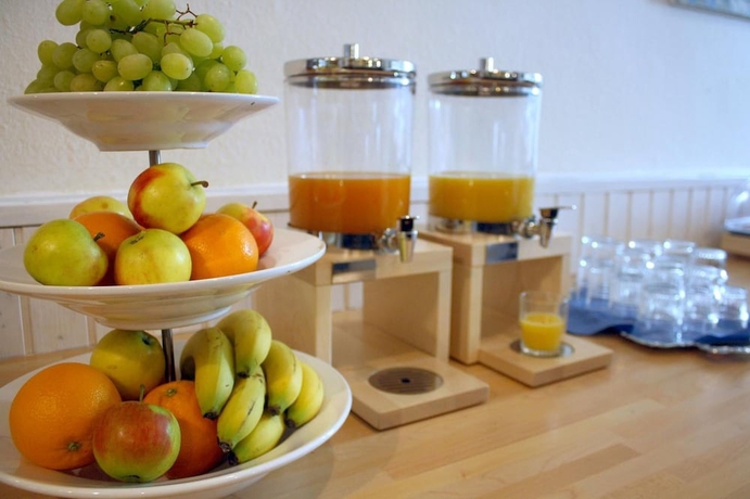 Imagen del bar/restaurante del Hotel Auto-parkhotel. Foto 8