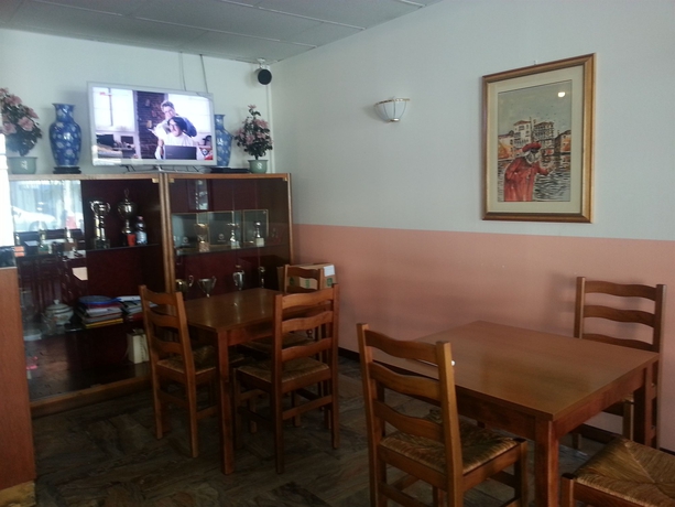 Imagen de los interiores del Hotel Autostrada, MARGHERA. Foto 3