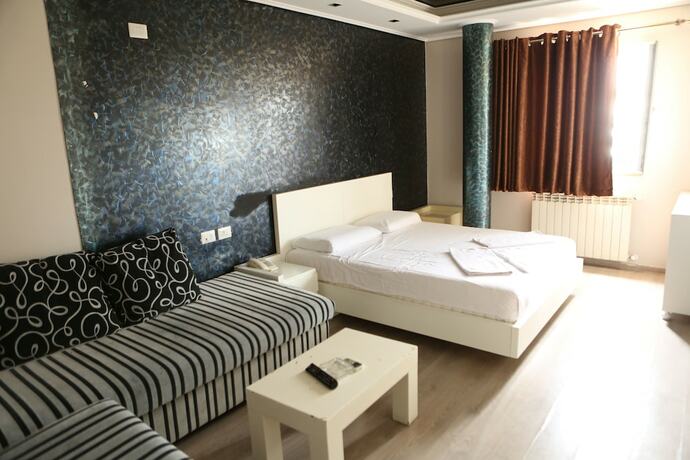 Imagen general del Hotel Autostrada, Valis (Kashar). Foto 2