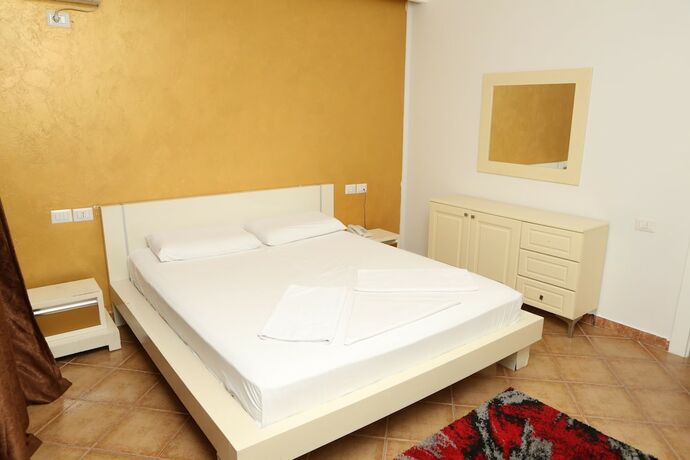 Imagen general del Hotel Autostrada, Valis (Kashar). Foto 3