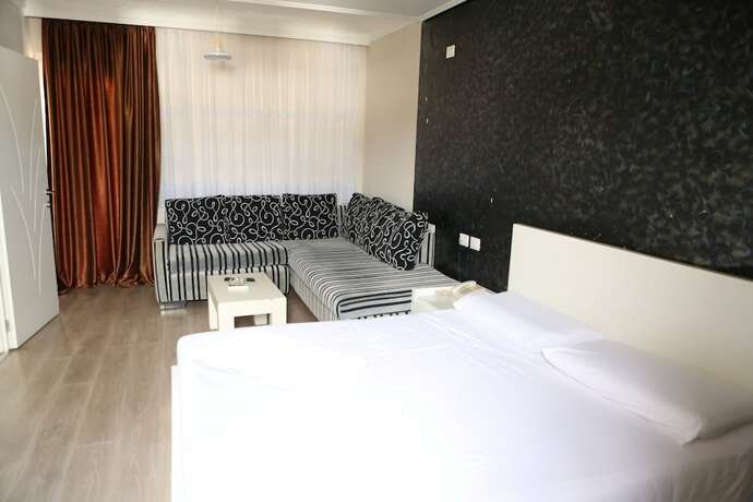 Imagen general del Hotel Autostrada, Valis (Kashar). Foto 10