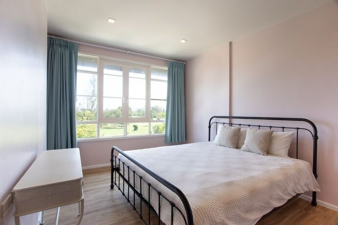Imagen general del Hotel Autumn Seaview Huahin Condominium. Foto 15