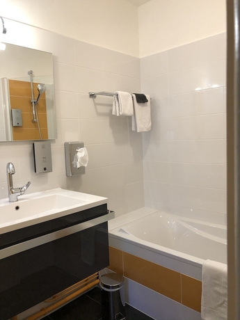 Imagen de la habitación del Hotel Auv'h&ocirc;tel. Foto 15