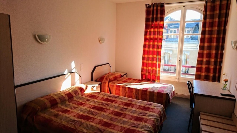 Imagen de la habitación del Hotel Aux Armes De Belgique. Foto 12