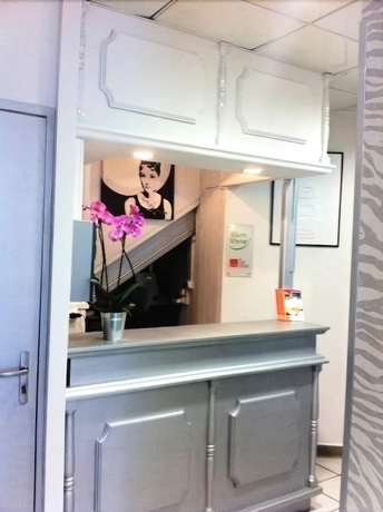 Imagen general del Hotel Aux Armes De Belgique. Foto 2