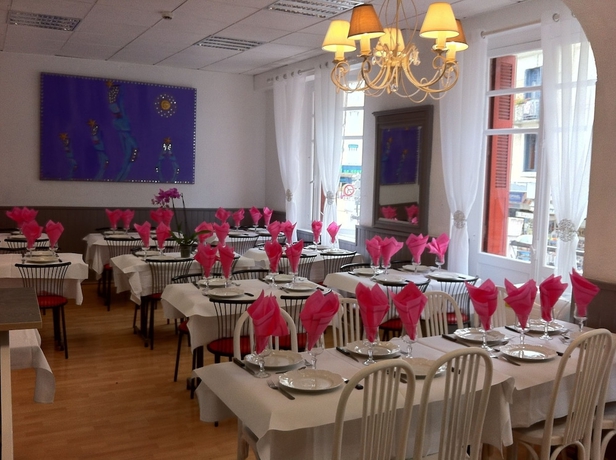 Imagen del bar/restaurante del Hotel Aux Armes De Belgique. Foto 4