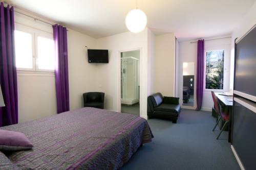 Imagen de la habitación del Hotel Aux Berges De L'aveyron. Foto 5