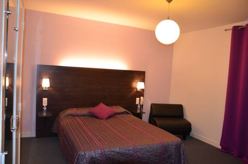 Imagen de la habitación del Hotel Aux Berges De L'aveyron. Foto 11