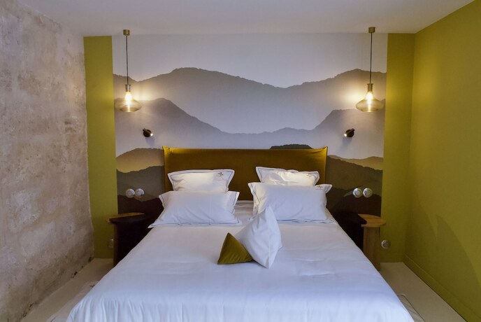 Imagen general del Hotel Aux Ducs De Sienne. Foto 6