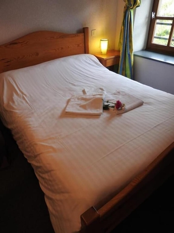 Imagen de la habitación del Hotel Aux Globe-Trotters. Foto 11