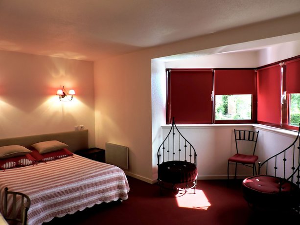 Imagen de la habitación del Hotel Aux Sapins. Foto 14