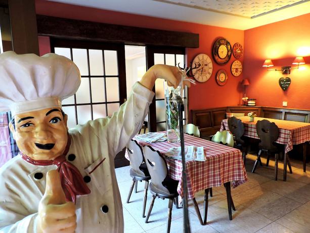 Imagen del bar/restaurante del Hotel Aux Sapins. Foto 3