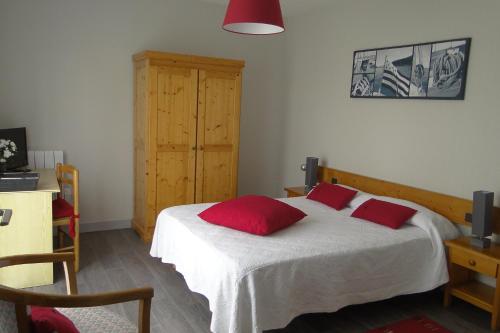 Imagen general del Hotel Aux Tamaris, Logonet. Foto 1