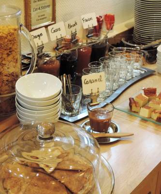 Imagen general del Hotel Aux Tamaris, ROSCOFF. Foto 4