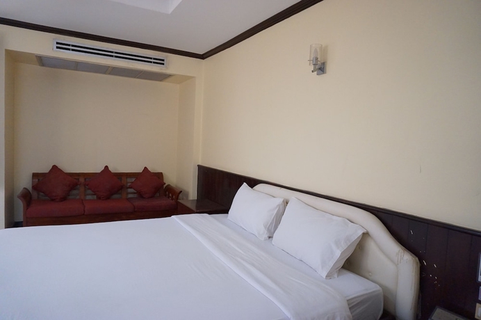 Imagen de la habitación del Hotel Auychai Grand. Foto 3