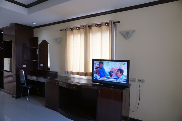 Imagen de la habitación del Hotel Auychai Grand. Foto 16