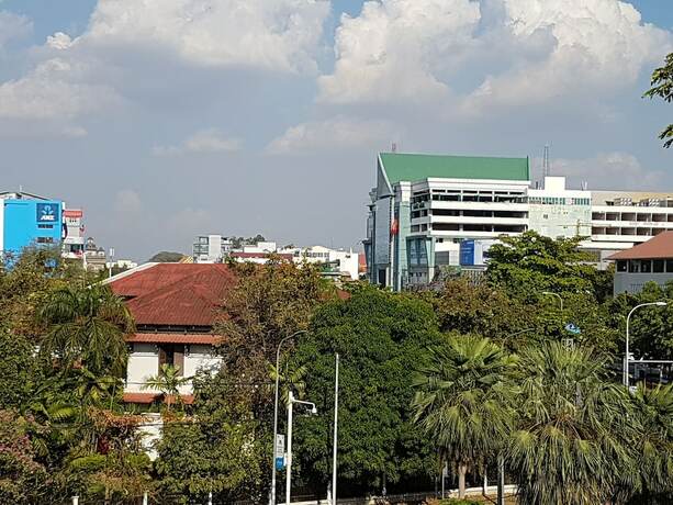 Imagen general del Hotel Av. Foto 1