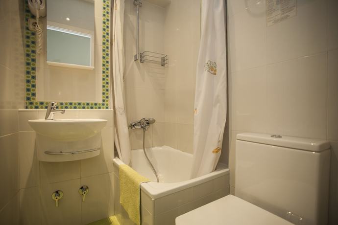 Imagen de la habitación del Hotel Ava Rooms. Foto 5