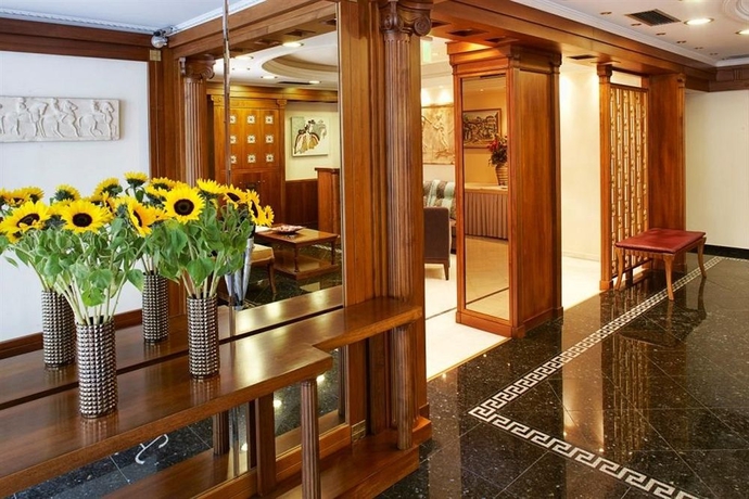 Imagen de los interiores del Hotel Ava and Suites. Foto 9