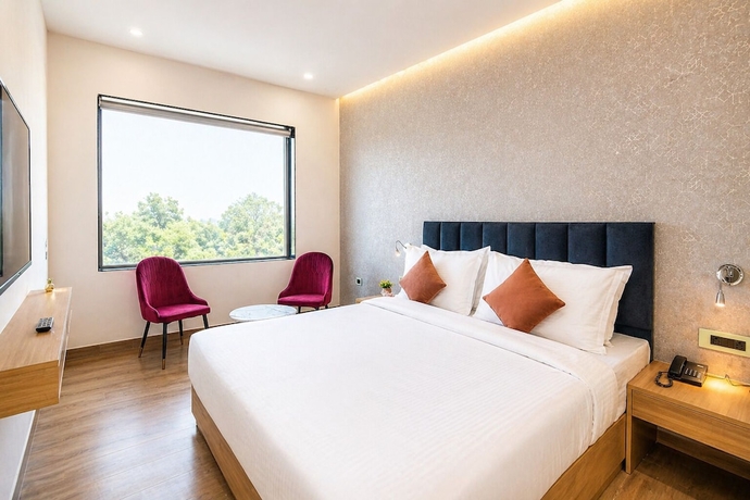 Imagen de la habitación del Hotel Avadh Classio. Foto 11