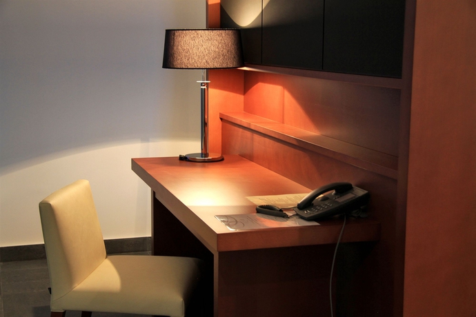 Imagen de la habitación del Hotel Avala Resort and Villas. Foto 5