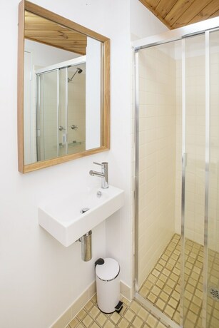 Imagen de la habitación del Hotel Avalanche 6 - Sophisticated style and modern comfort with a central location. Foto 7