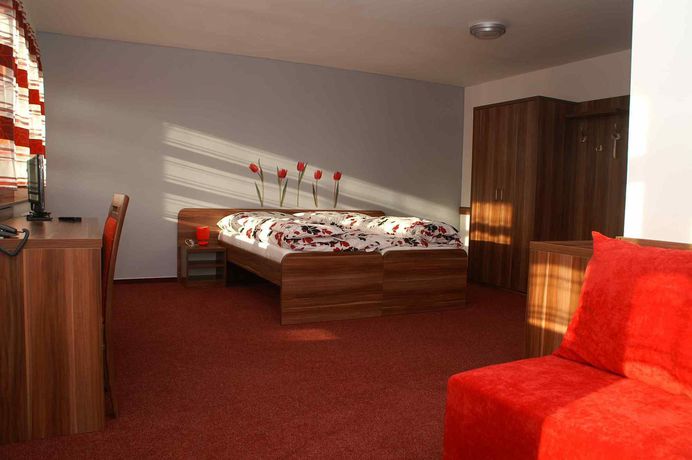 Imagen de los interiores del Hotel Avalanche. Foto 12