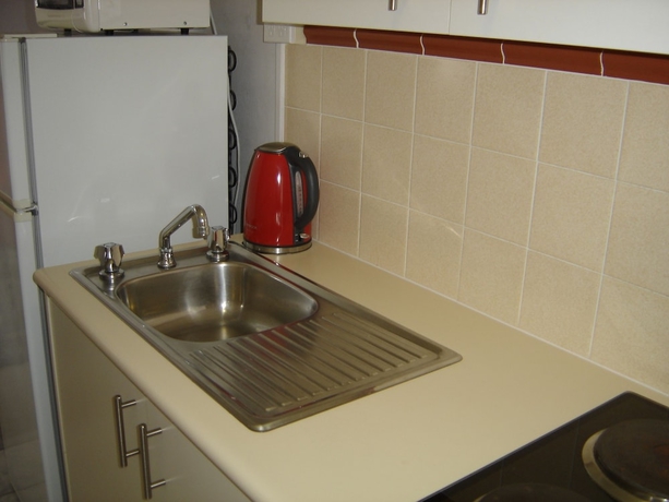 Imagen de la habitación del Hotel Avaleen Lodge Motor Inn. Foto 12