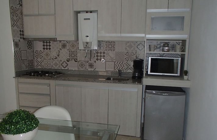 Imagen del bar/restaurante del Hotel Avalon Apart. Foto 7