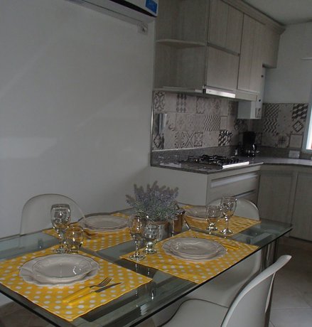 Imagen del bar/restaurante del Hotel Avalon Apart. Foto 8