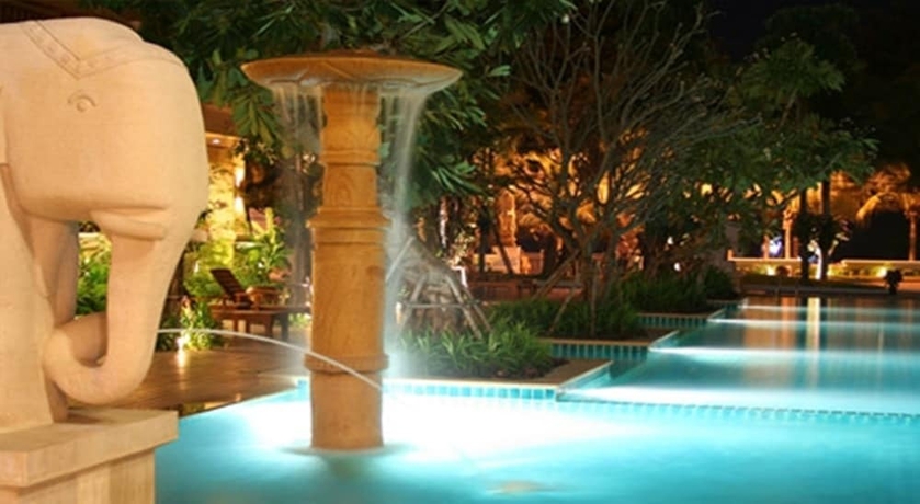 Imagen de la piscina del Hotel Avalon Beach Resort. Foto 17