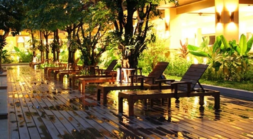 Imagen de los exteriores del Hotel Avalon Beach Resort. Foto 10