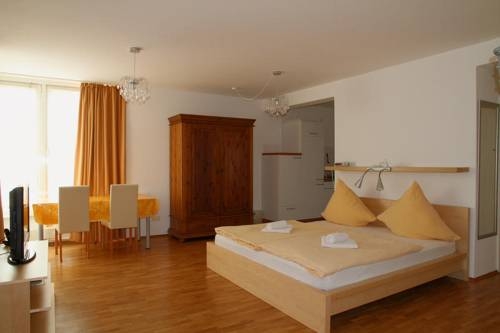 Imagen general del Hotel Avalon Bed y Breakfast Themen/- Nichtraucherhotel. Foto 2