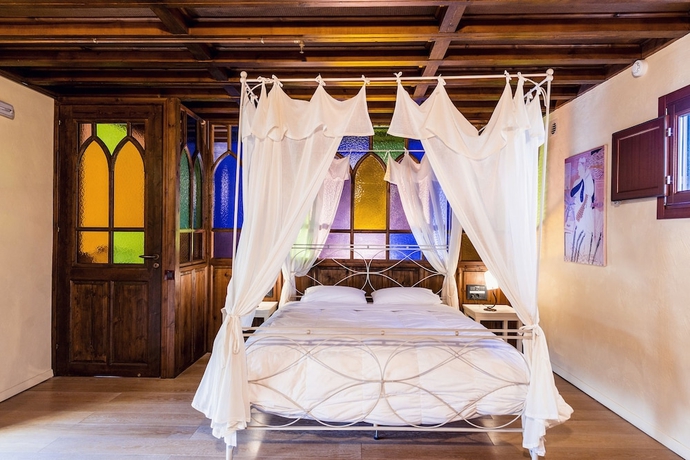 Imagen de la habitación del Hotel Avalon Boutique Suites. Foto 14