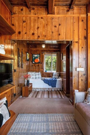 Imagen de la habitación del Hotel Avalon Cottages Kanatal. Foto 17