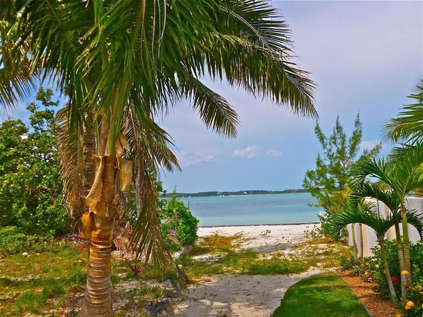 Imagen de los exteriores del Hotel Avalon, Elbow Cay. Foto 7