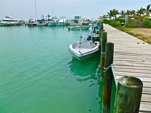 Imagen de los exteriores del Hotel Avalon, Elbow Cay. Foto 12