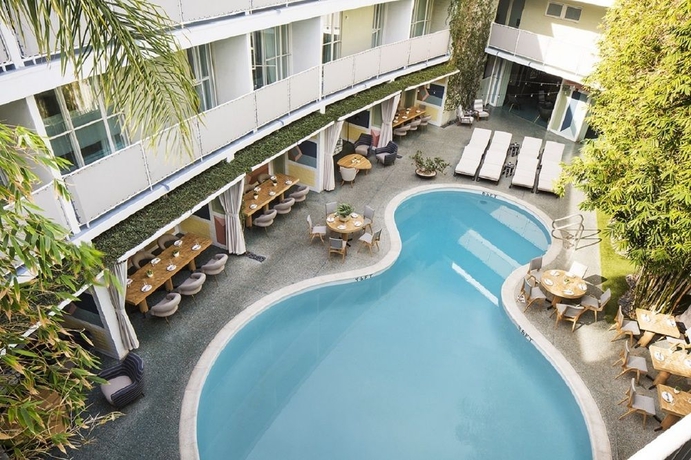 Imagen de la piscina del Hotel Avalon Hotel Beverly Hills, A Member Of Design Hotels. Foto 14