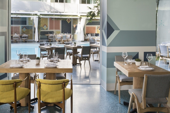 Imagen del bar/restaurante del Hotel Avalon Hotel Beverly Hills, A Member Of Design Hotels. Foto 2