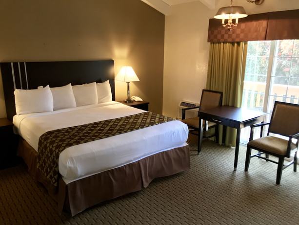 Imagen general del Hotel Avalon Inn Downtown Morro Bay. Foto 1