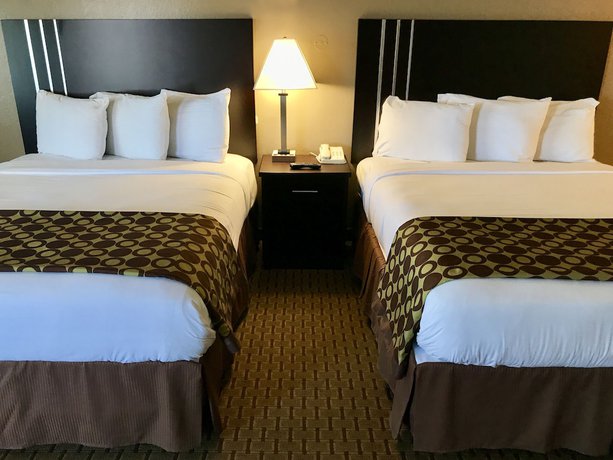 Imagen de la habitación del Hotel Avalon Inn Downtown Morro Bay. Foto 10