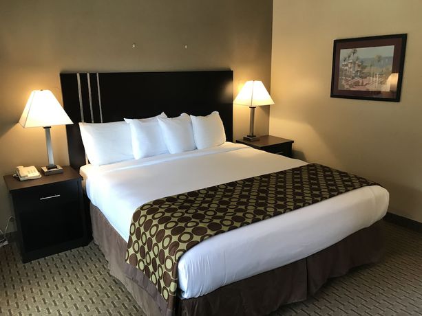 Imagen de la habitación del Hotel Avalon Inn Downtown Morro Bay. Foto 18