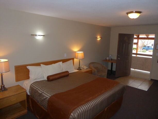 Imagen de la habitación del Hotel Avalon Inn, Osoyoos. Foto 10