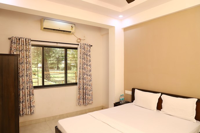 Imagen de la habitación del Hotel Avalon Palms Agra. Foto 1