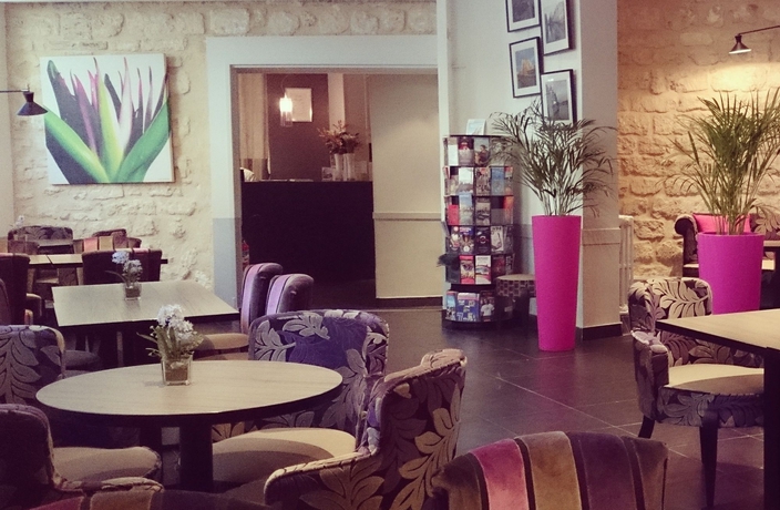 Imagen del bar/restaurante del Hotel Avalon Paris Gare du Nord. Foto 3