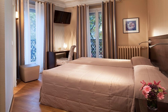 Imagen de la habitación del Hotel Avalon Paris Gare du Nord. Foto 13