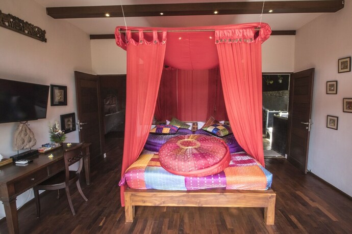 Imagen de la habitación del Hotel Avalon Ubud Villas. Foto 18