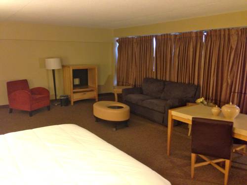 Imagen de la habitación del Hotel Avalon and Conference Center. Foto 6